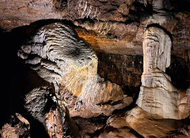 Dunmore Cave, Co. Kilkenny, photo 1